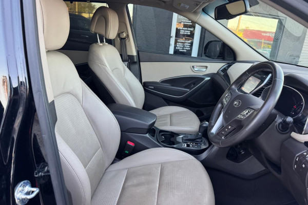 2014 Hyundai Santa Fe DM Highlander SUV Image 14