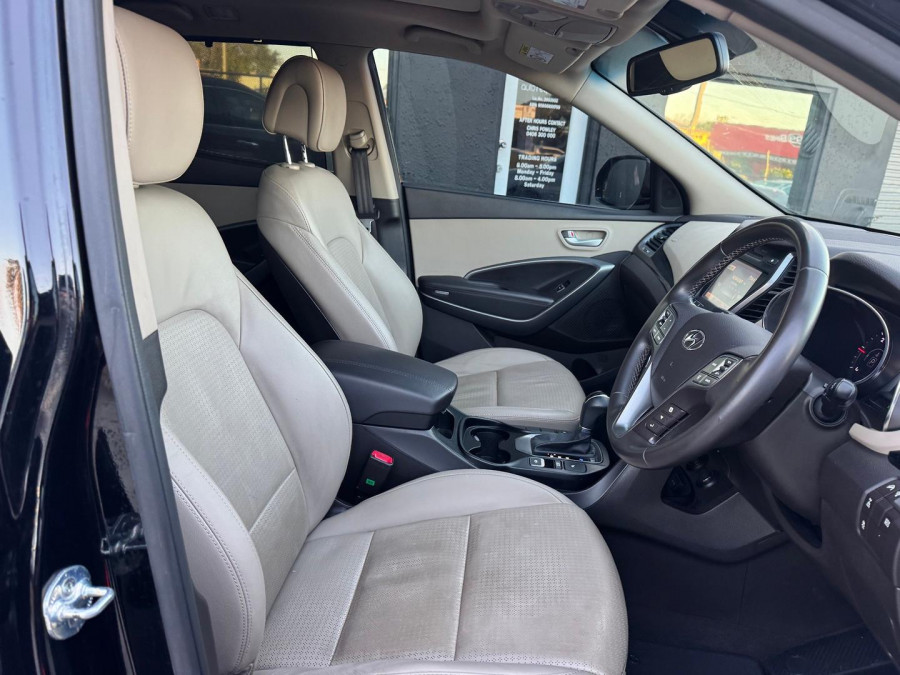 2014 Hyundai Santa Fe DM Highlander SUV Image 14
