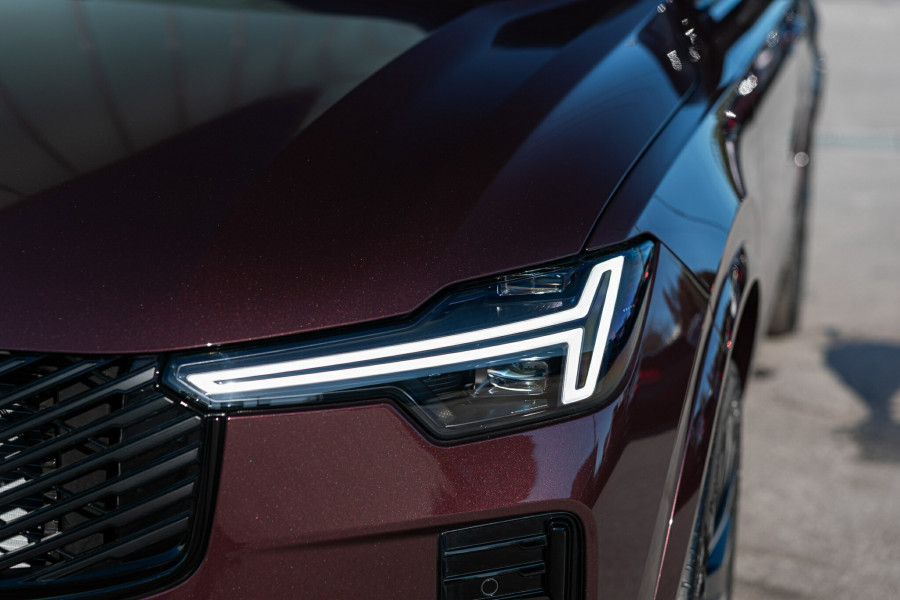 2026 Volvo XC90 L Series Ultra B5 Dark SUV Image 10