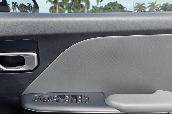 2025 MY26 Kia K4 CL4m Sport Hatch Image 18