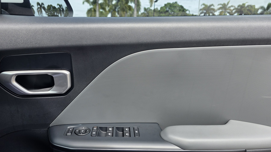 2025 MY26 Kia K4 CL4m Sport Hatch Image 18