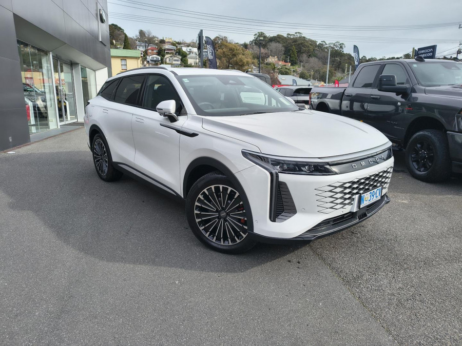2025 Omoda Omoda 9  Virtue SUV Image 2