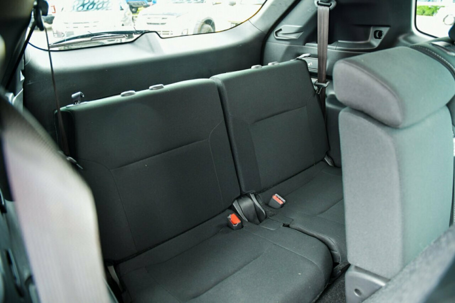 2023 MY24 Mitsubishi Outlander ZM LS SUV Image 10