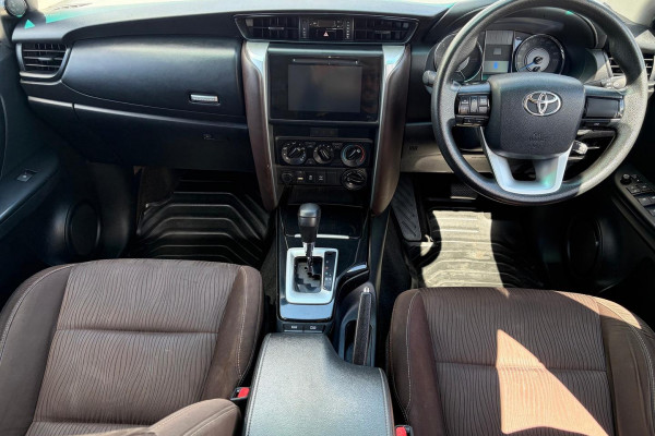 2017 Toyota Fortuner GUN156R GX SUV Image 13