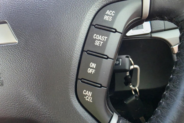 2015 MY16 Mitsubishi Pajero NX GLS SUV Image 25