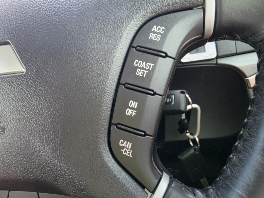 2015 MY16 Mitsubishi Pajero NX GLS SUV Image 25