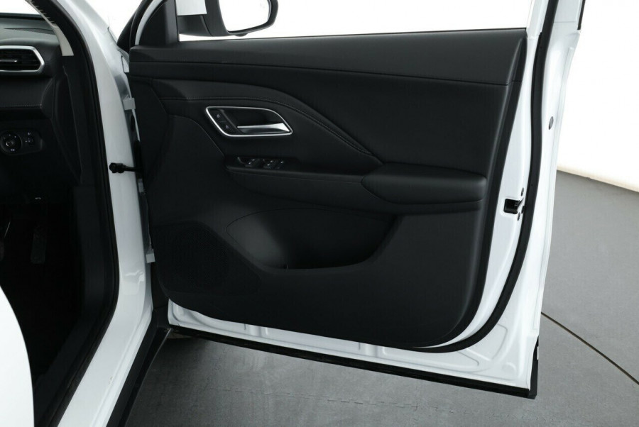 2025 MG ZS ZS32 Essence Hybrid+ SUV Image 14