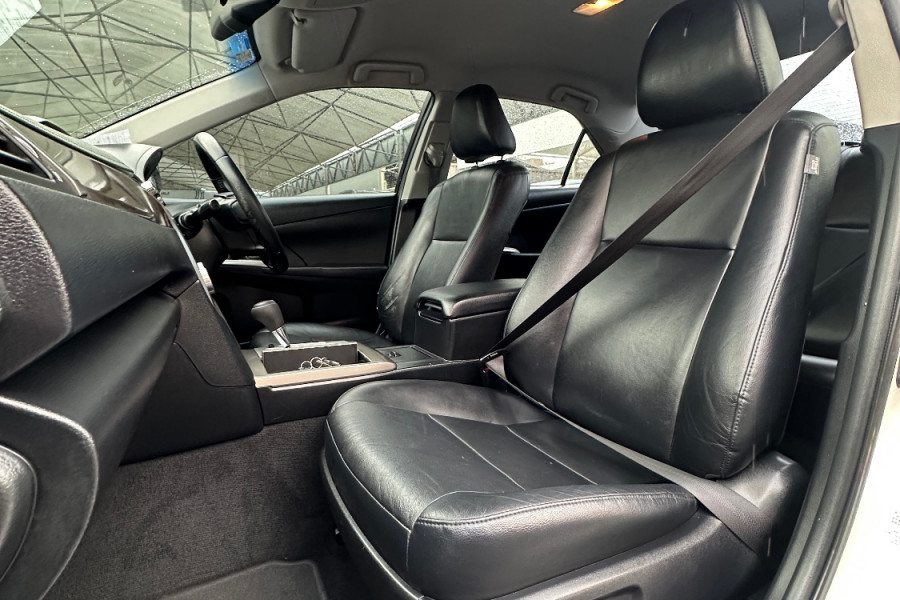 2012 Toyota Aurion GSV50R Prodigy Sedan Image 10