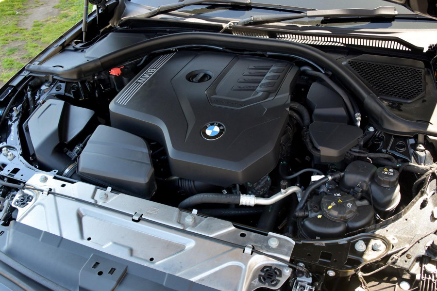 2026 BMW 3 Series G20 LCI II 330i M Sport Sedan