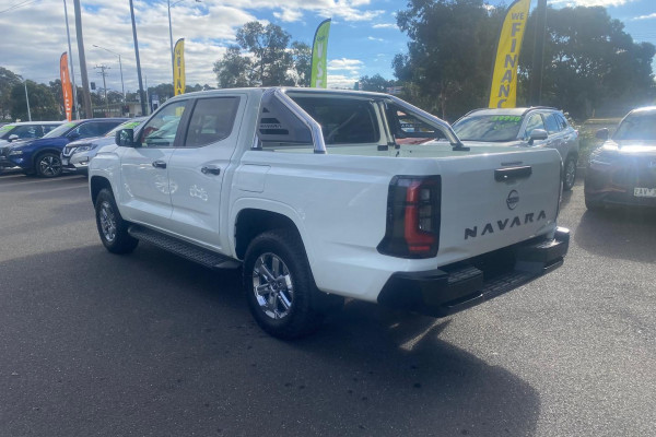 2026 Nissan Navara D27 ST Ute Image 6