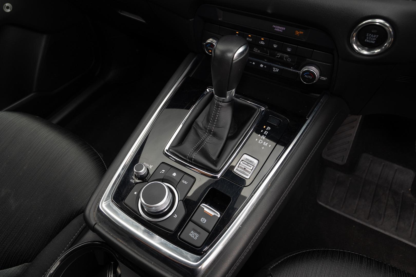 2025 Mazda CX-80 KL G40e Touring SUV Image 15