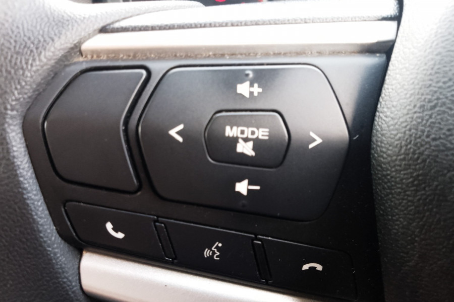 2022 MY22.75 Isuzu D-MAX RG SX Ute Image 22
