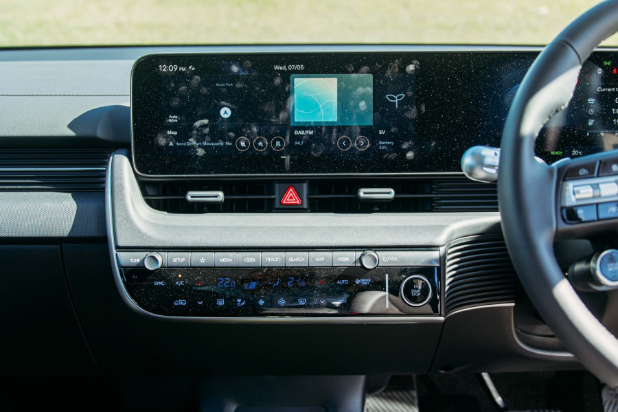 2024 MY25 Hyundai IONIQ 5 NE.V5  SUV Image 28