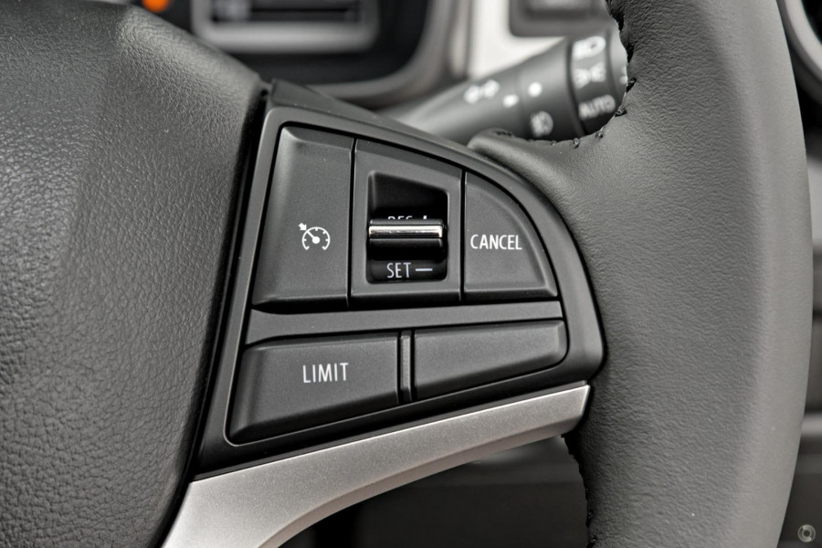 2024 Suzuki Ignis MF Series II GLX SUV Image 14