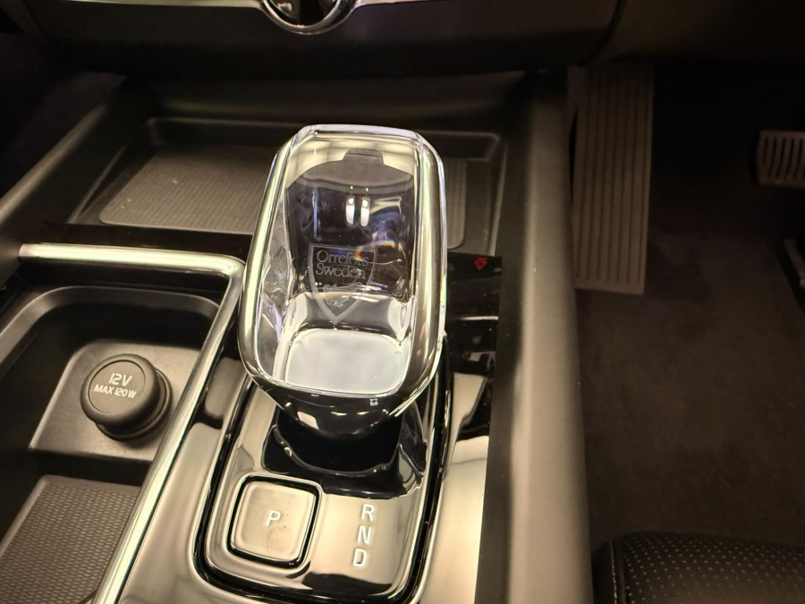 2026 Volvo XC60 UZ Ultra B5 Dark SUV Image 19