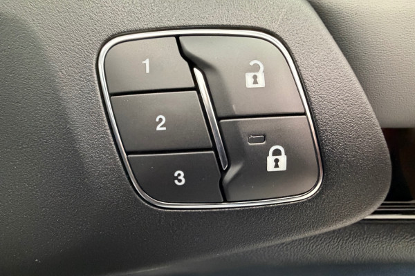 2026 MY26.5 Ford Everest UB Sport SUV Image 26