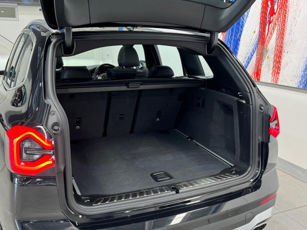 2022 BMW X3 G01 LCI xDrive30i SUV image 11