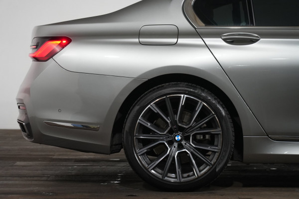 2019 BMW 7 Series 30ld Sedan Image 6