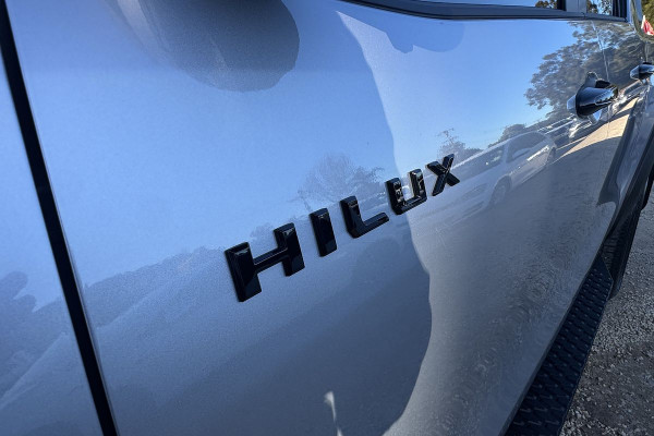 2025 Toyota HiLux GUN126R SR5 Ute Image 27