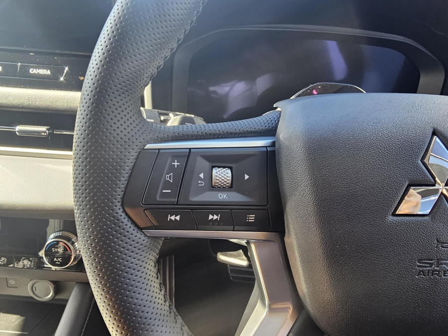 2025 Mitsubishi Outlander ZM Exceed SUV Image 20