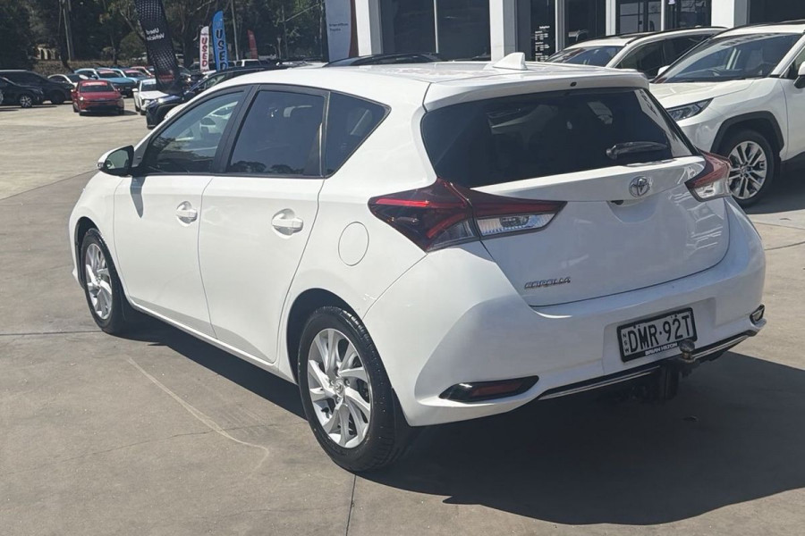 2017 Toyota Corolla ZRE182R Ascent Sport Hatch Image 6