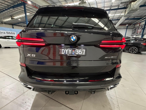 2025 BMW X5 G05 LCI xDrive30d M Sport SUV image 6