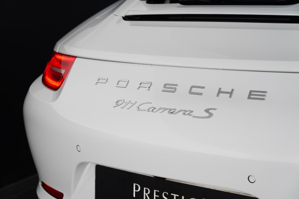 2015 Porsche 911 Carrera S Coupe Image 20