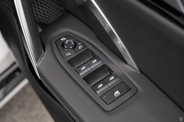 2026 BMW X1 U11 sDrive18i SUV image 19