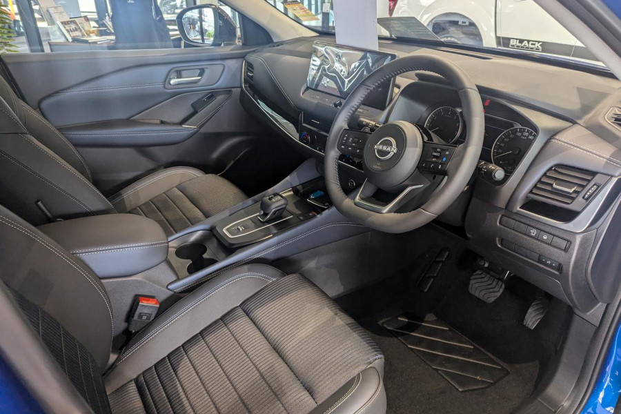 2024 Nissan QASHQAI J12 ST-L SUV Image 8
