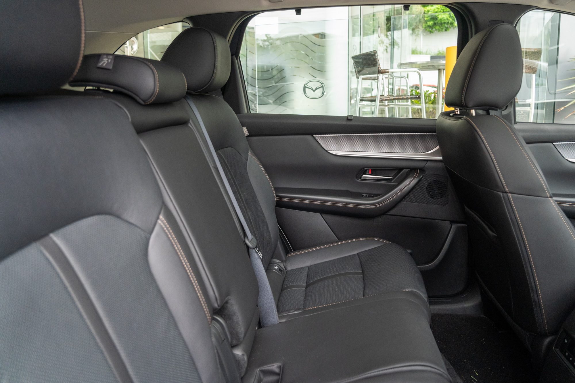 2025 MY24 Mazda CX-70 KJ G50e GT SUV Image 10