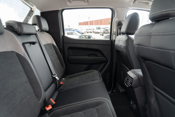 2025 Volkswagen Amarok NF TDI600 Style Ute image 10