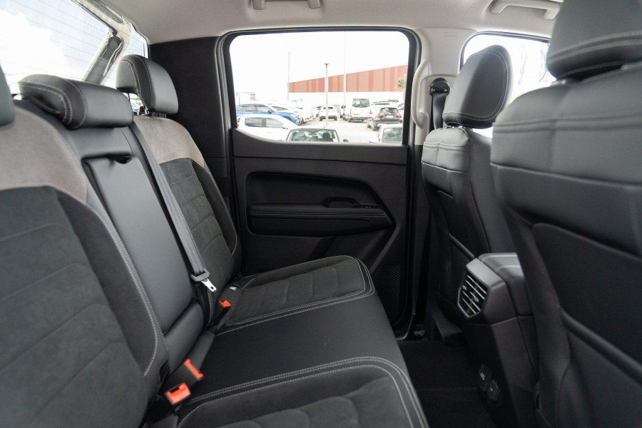 2025 Volkswagen Amarok NF TDI600 Style Ute Image 10