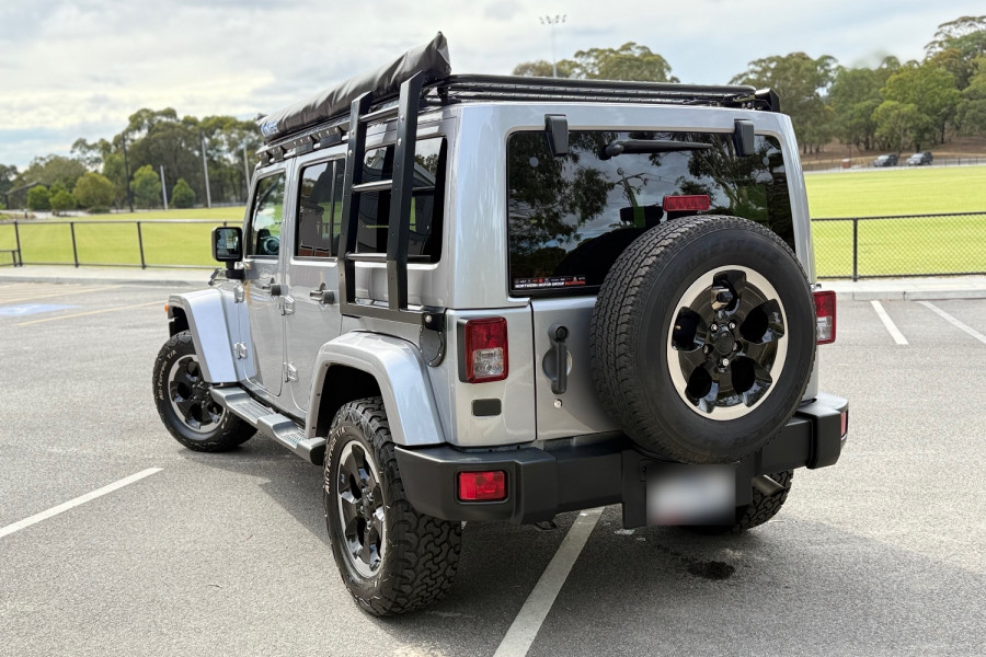 2014 Jeep Wrangler JK Polar SUV Image 10