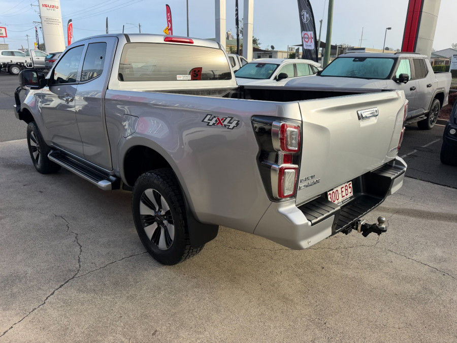 2021 MY22 Isuzu D-MAX RG LS-U Ute Image 7