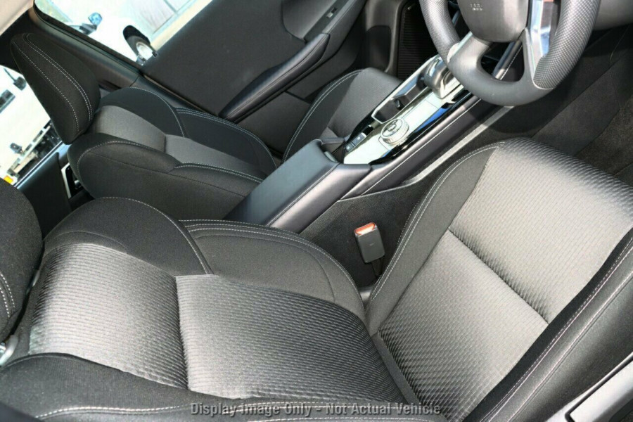 2026 MY25 Mitsubishi Outlander ZM ES SUV Image 10