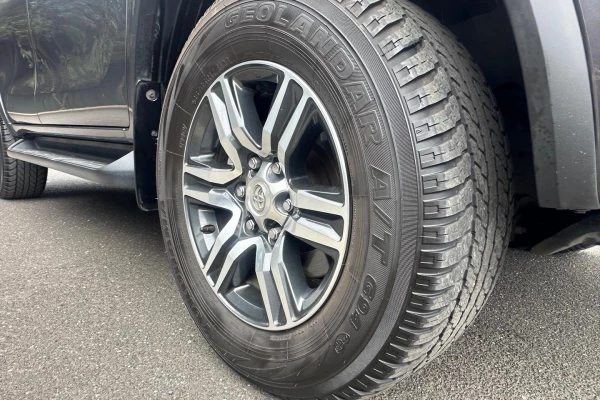 2023 Toyota Fortuner GUN156R GXL SUV Image 2