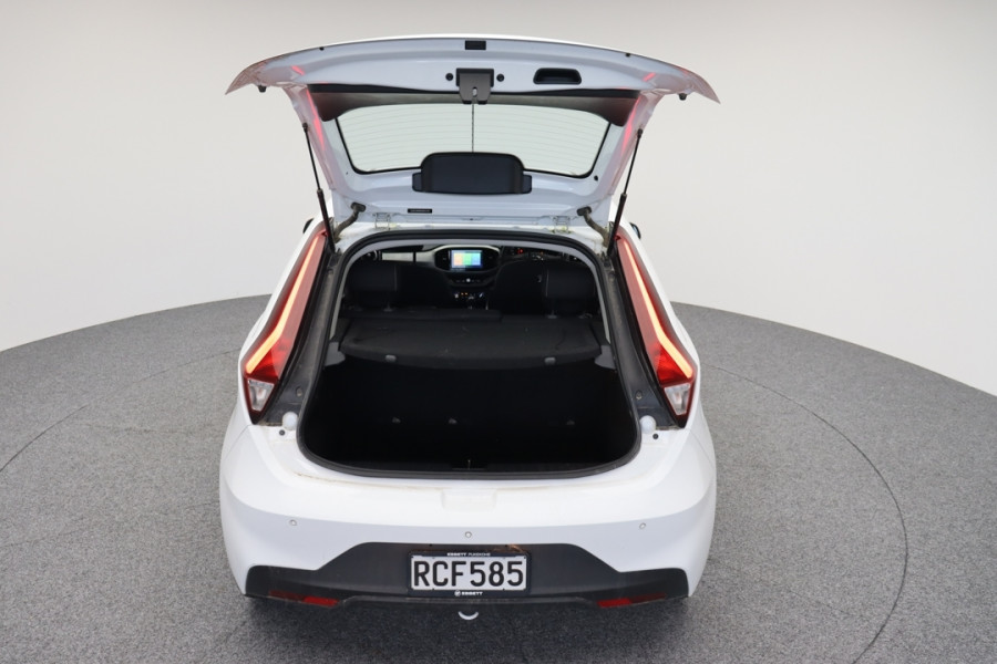 2025 MG MG3 ZP22 Core Hatch Image 9