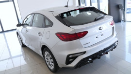 2020 MY1  Kia Cerato BD S with Safety Pack Hatchback