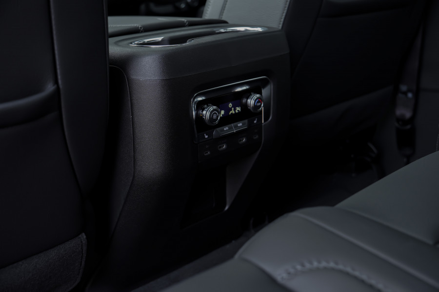 2025 GMC Yukon  Denali Wagon Image 39