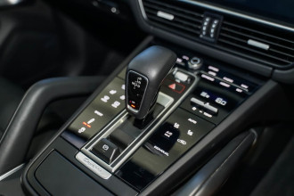 2018 Porsche Cayenne 9YA MY19 Turbo Suv