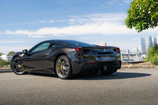 2017 Ferrari 488 Gtb Coupe Image 2