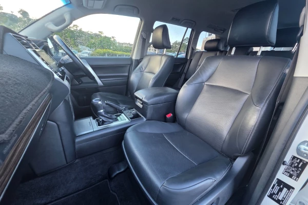 2020 Toyota LandCruiser Prado GDJ150R VX SUV Image 32