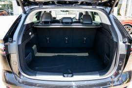 2025 MG HS AS33 Essence SUV