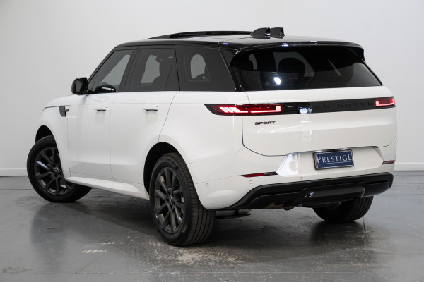 2025 Land Rover Range Rover Sport L461 D250 Dynamic SE SUV Image 9