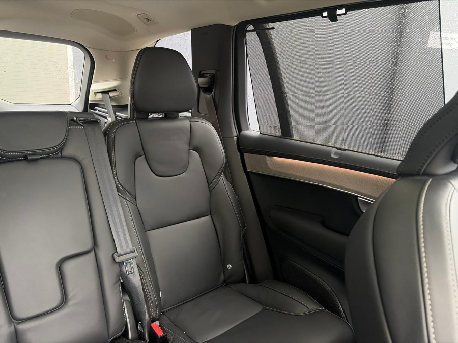 2025 MY26 Volvo XC90 L Series Ultra B5 Dark SUV Image 22