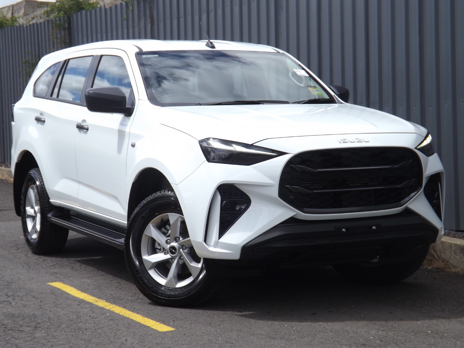 2025 ISUZU MU-X LS-M RJ SUV AUTOMATIC 4X4