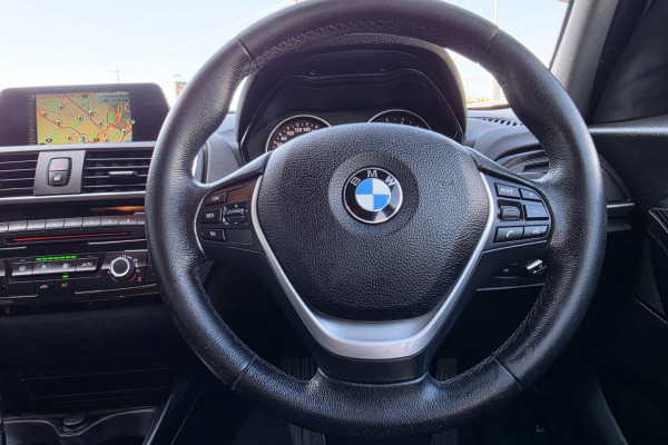 2016 BMW 1 Series F20 LCI 118i Sport Line Hatch Image 14