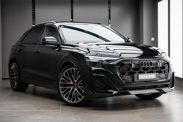 Audi SQ8 TFSI F1