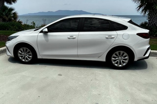 2023 MY24 Kia Cerato BD S Hatch Image 7