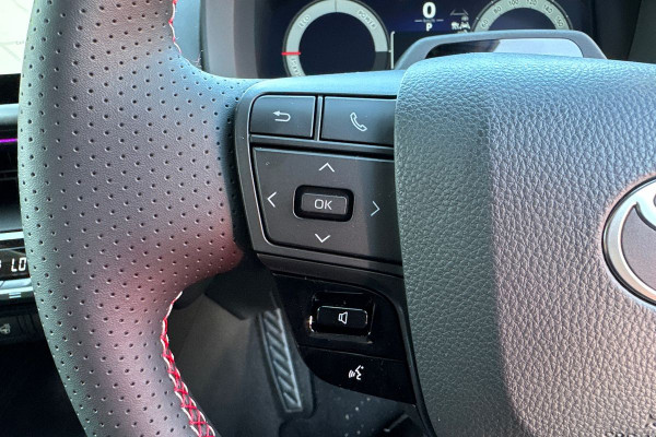 2025 Toyota C-HR MAXH25R (Hybrid) GR Sport SUV Image 13